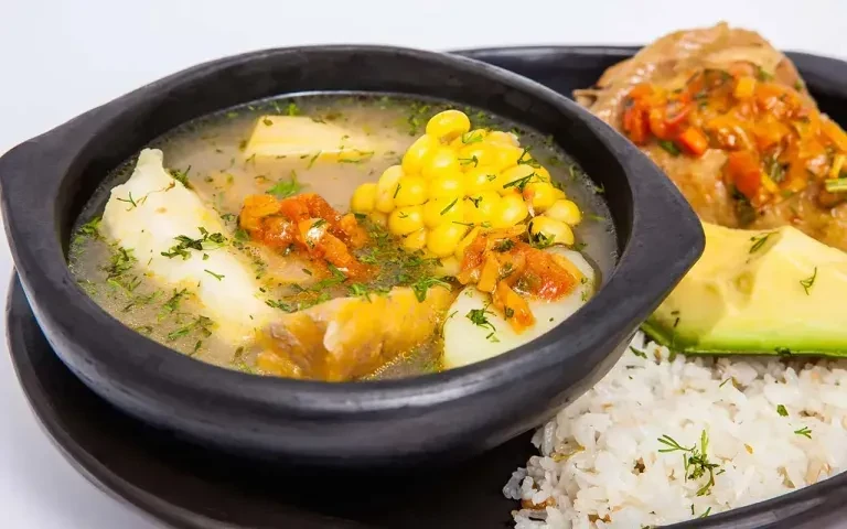 Sancocho de gallina